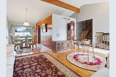 2010 Watertower Place, Crest Hill, IL 60403 - Photo 9