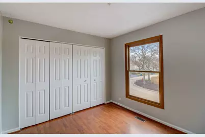 917 Burgess Circle, Buffalo Grove, IL 60089 - Photo 25