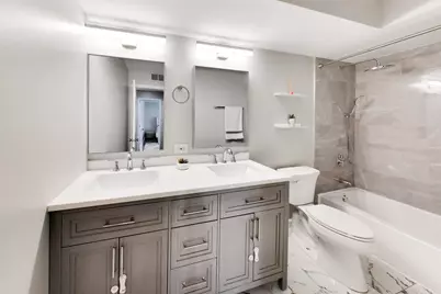 23A Kingery Quarter #102, Willowbrook, IL 60527 - Photo 13
