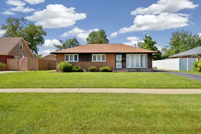 8400 Merrimac Avenue, Burbank, IL 60459 - Photo 1