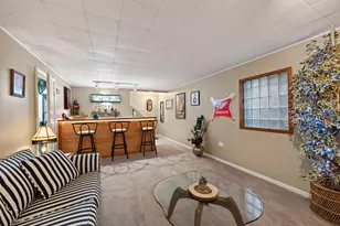 701 Parkview Ct, Roselle, IL 60172 - Photo 19