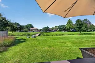 701 Parkview Ct, Roselle, IL 60172 - Photo 43