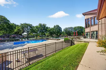 701 Parkview Court, Roselle, IL 60172 - Photo 57