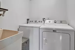 701 Parkview Ct, Roselle, IL 60172 - Photo 23