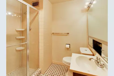 601 E 32nd Street #610, Chicago, IL 60616 - Photo 25