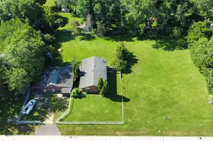 641 W Lake Cook Rd, Palatine, IL 60074 - Photo 17