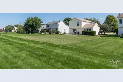 2111 Victoria Lakes Drive, Plainfield, IL 60586 - Photo 25