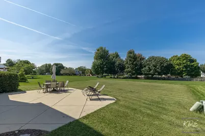 2111 Victoria Lakes Drive, Plainfield, IL 60586 - Photo 23
