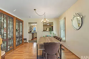 210 W Streamwood Blvd, Streamwood, IL 60107 - Photo 5
