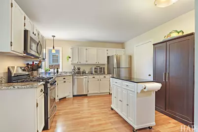 210 W Streamwood Boulevard, Streamwood, IL 60107 - Photo 7