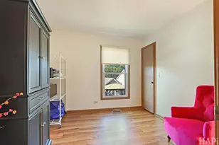 210 W Streamwood Blvd, Streamwood, IL 60107 - Photo 11