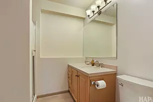 210 W Streamwood Blvd, Streamwood, IL 60107 - Photo 15