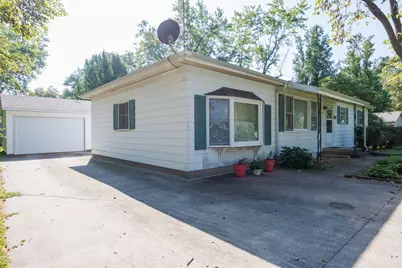 421 Geary Street, Centralia, IL 62801 - Photo 3