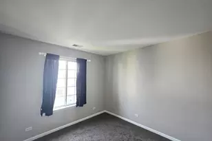 652 S Rosehall Ln, Round Lake, IL 60073 - Photo 13
