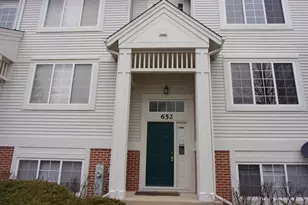 652 S Rosehall Ln, Round Lake, IL 60073 - Photo 1