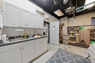 800 E 31st Street, La Grange Park, IL 60526 - Photo 9