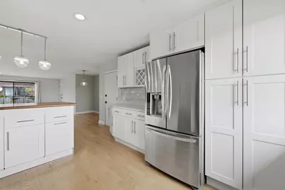 7600 W Lawrence Avenue #3B, Harwood Heights, IL 60706 - Photo 9