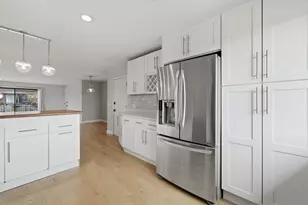 7600 W Lawrence Ave, Harwood Heights, IL 60706 - Photo 9