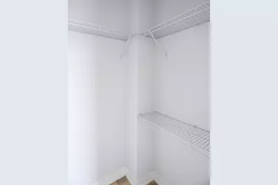 2402 W Carmen Avenue #406, Chicago, IL 60625 - Photo 13