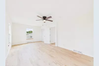 1722 Baintree Road, Davis, IL 61019 - Photo 29