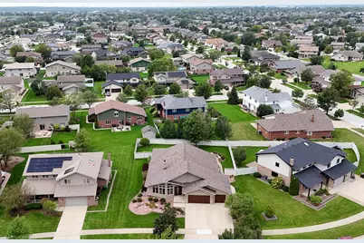 8446 Fairfield Lane, Tinley Park, IL 60487 - Photo 39