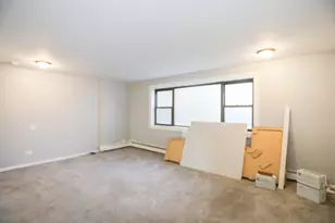 9016 Lamon Ave, Skokie, IL 60077 - Photo 5