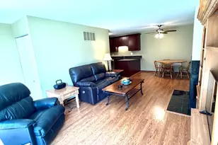 7311 Baybury Rd, Downers Grove, IL 60516 - Photo 5