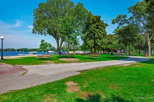 325 Lake St, Crystal Lake, IL 60014 - Photo 57