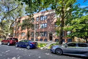 1318 W Granville Ave, Chicago, IL 60660 - Photo 1