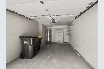 9120 Hollyberry Avenue, Des Plaines, IL 60016 - Photo 27