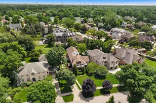 433 S Hill Ave, Elmhurst, IL 60126 - Photo 1