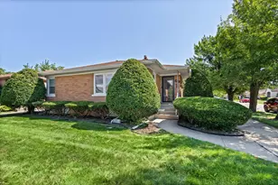 997 Wentworth Ave, Calumet City, IL 60409 - Photo 1