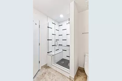 1901 S Calumet Avenue #2105, Chicago, IL 60616 - Photo 17