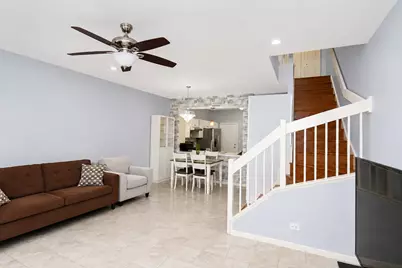 5559 Elizabeth Place, Rolling Meadows, IL 60008 - Photo 5