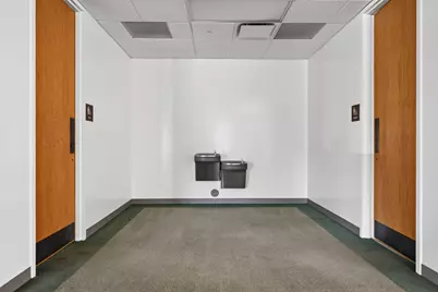 1025 Tri State Parkway, Gurnee, IL 60031 - Photo 21