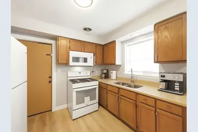 8038 Grand Avenue, River Grove, IL 60171 - Photo 11