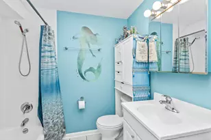 4250 N Marine Dr, Chicago, IL 60613 - Photo 19