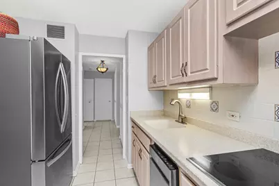 4250 N Marine Drive #2629, Chicago, IL 60613 - Photo 15