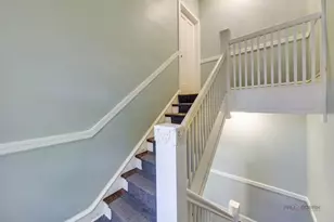 5653 N Talman Ave, Chicago, IL 60659 - Photo 11