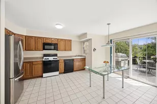 14143 Norwich Ln, Orland Park, IL 60467 - Photo 9