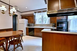 515 S Summit Ave, Villa Park, IL 60181 - Photo 19
