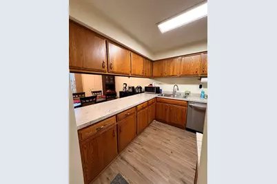 940 Jefferson Avenue #B, Elgin, IL 60120 - Photo 11