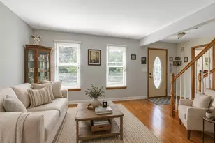 1898 McRae Ln, Mundelein, IL 60060 - Photo 3