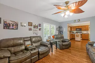 1898 McRae Ln, Mundelein, IL 60060 - Photo 11