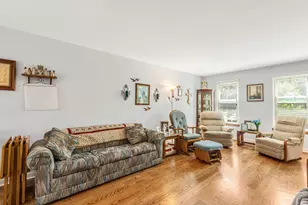 1898 McRae Ln, Mundelein, IL 60060 - Photo 5