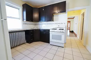 3328 N Springfield Ave, Chicago, IL 60618 - Photo 9