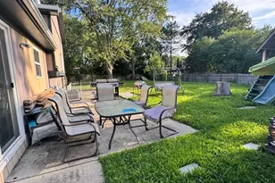 795 Apache Ct, Lake Zurich, IL 60047 - Photo 5