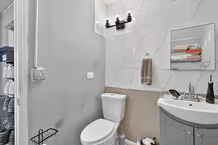 342 Frederick Ave, Bellwood, IL 60104 - Photo 17