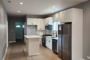 12317 S Carpenter St, Calumet Park, IL 60827 - Photo 3