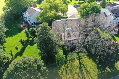 36 McKinley Lane, Streamwood, IL 60107 - Photo 21